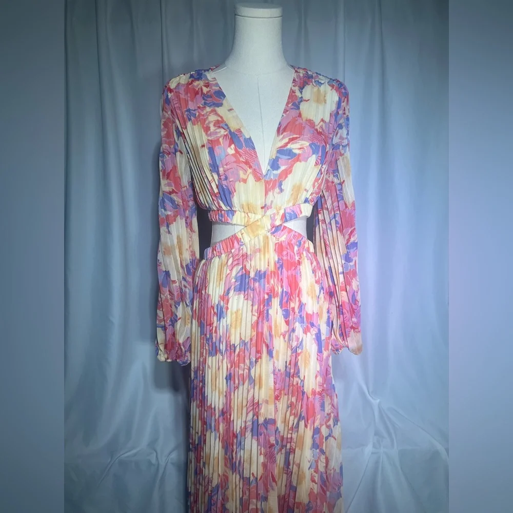 Astr The Label Revery Dress in Yellow Pink Floral | LP NWT - Picture 4 of 11
